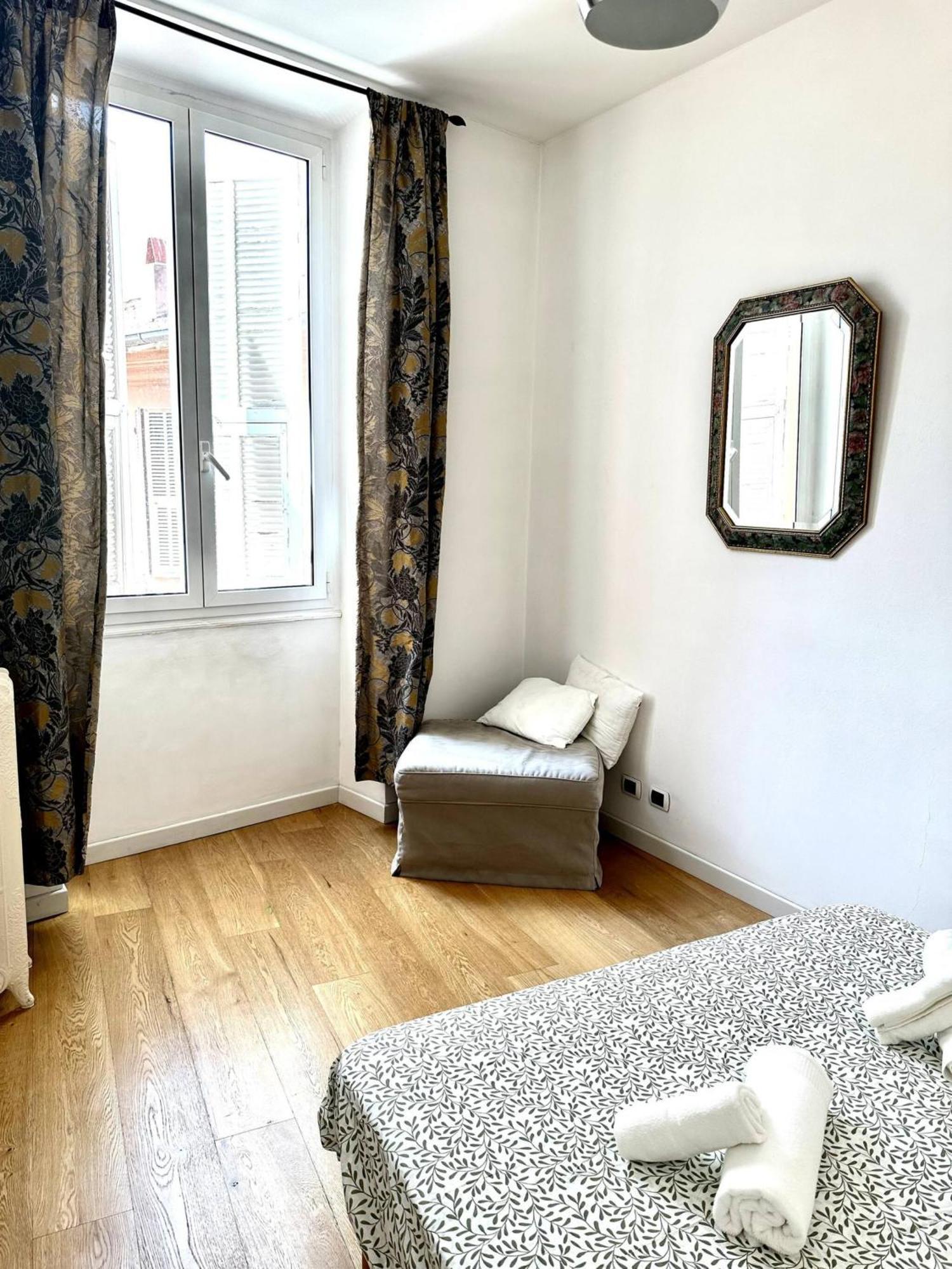 Beau 3 Pieces Vue Mer Menton Eksteriør billede