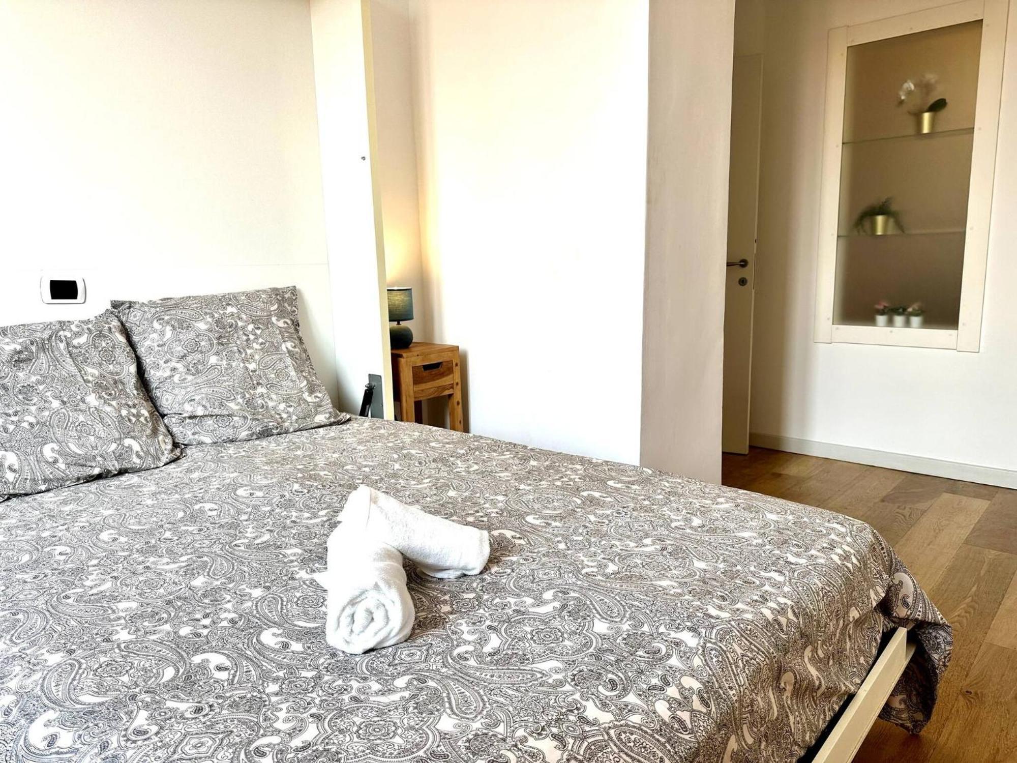 Beau 3 Pieces Vue Mer Menton Eksteriør billede